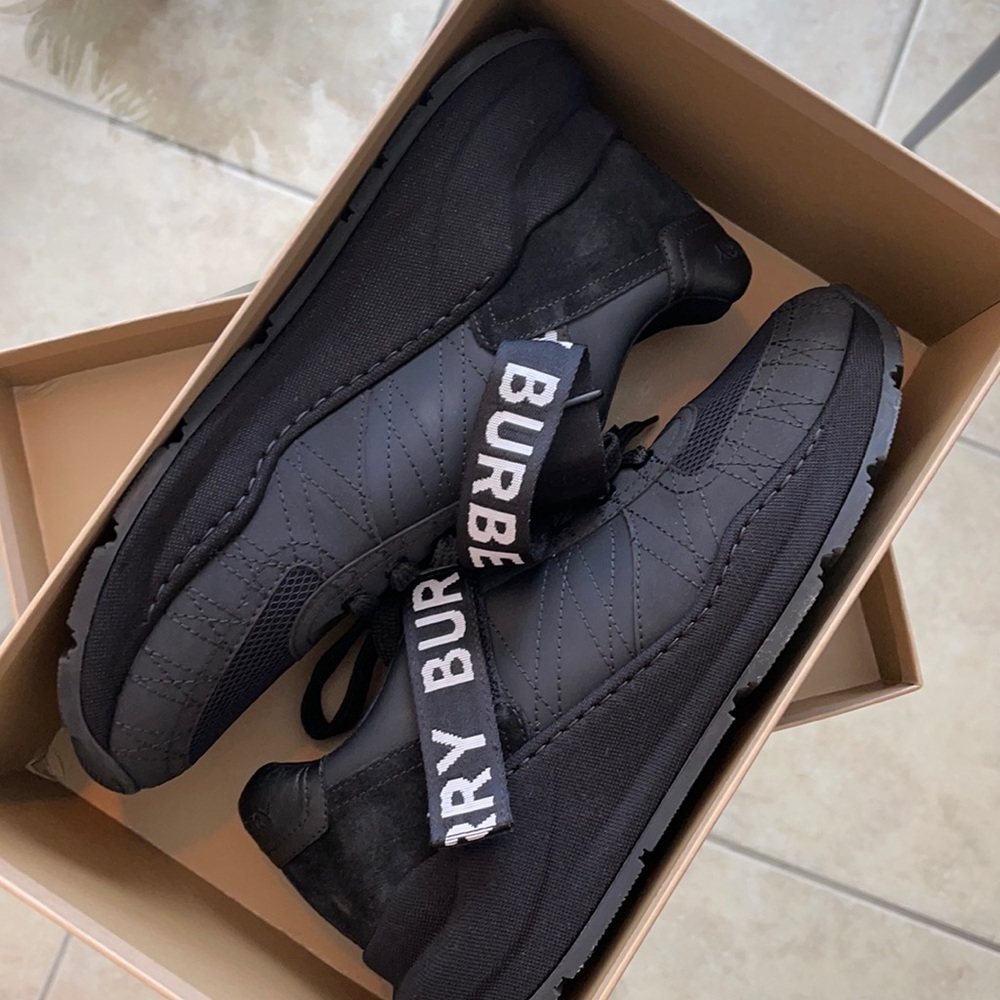 Burberry Women Sneaker